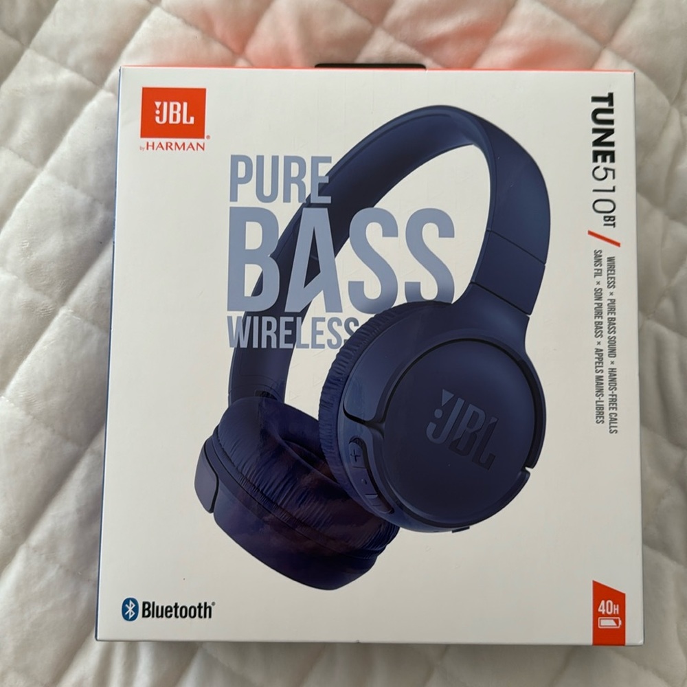 JBL Pure Bass Wireless Headphones